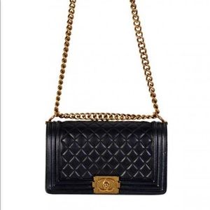 Chanel Boy old medium Lambsin